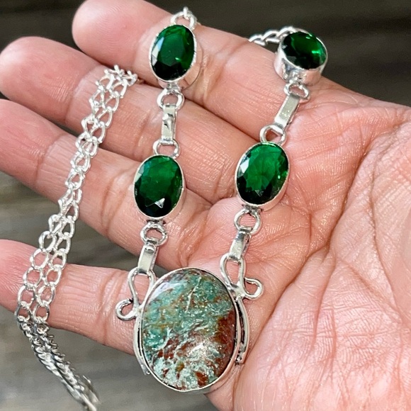 Chrysocolla Pendant Necklace 16”-17” - Picture 3 of 14